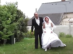 Unshaved french mature bride gets her rump plumbed and knuckle smashed
